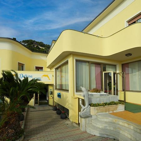 Hotel Delfino Laigueglia Exterior foto